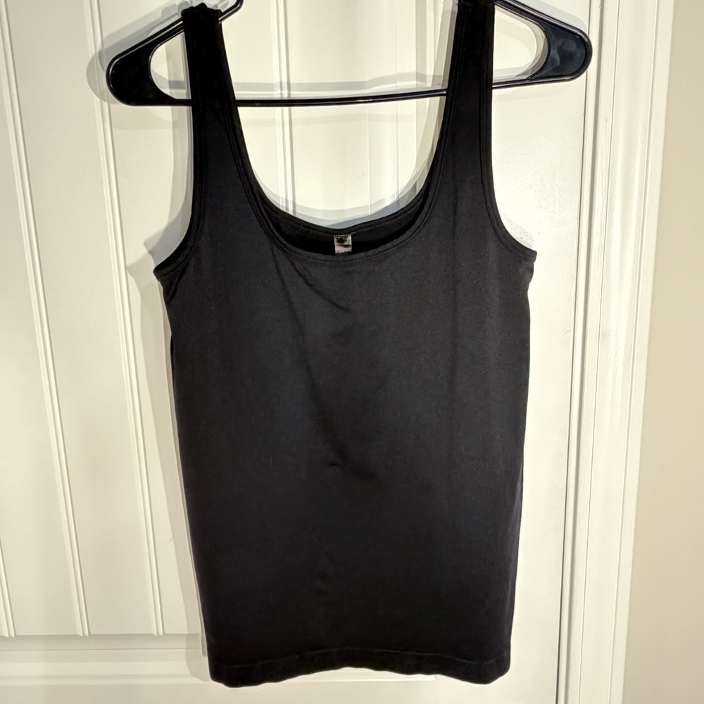 st. eve Black Stretch Tank Top Women's‎ Basic Layering Cami Sleeveless Top Large